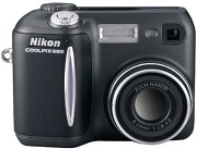 Nikon Coolpix 885 Digital Camera